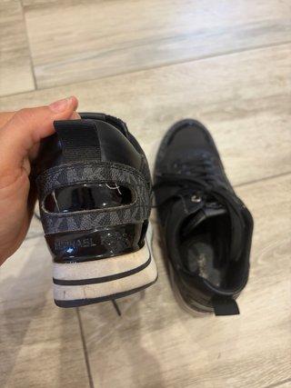 Zapatillas Michael Kors Negras Originales