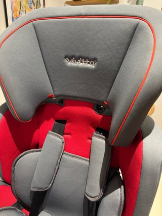 Silla de coche Vivitta gris y roja