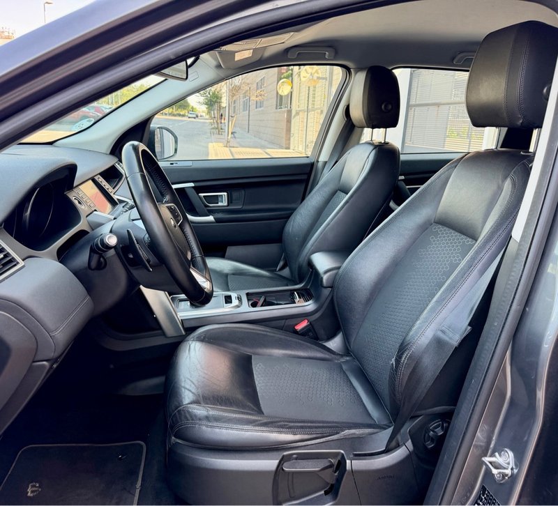 Land Rover Discovery Sport 2.0 TD4 HSE Luxury 4x4 2017, foto 10