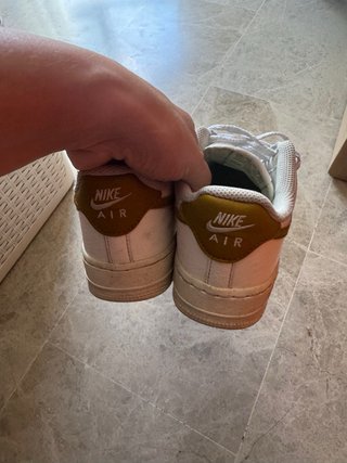 Zapatillas Nike Air Force 1 Blancas Doradas