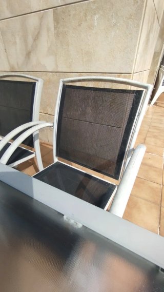 Mesa Terraza con vidrio templado y 4 sillas