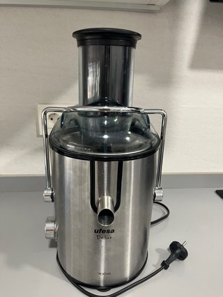Licuadora Ufesa Delux 700W
