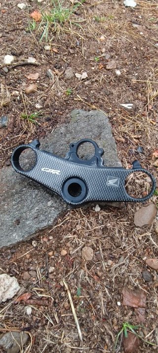 Tija Honda CBR Carbono