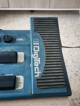 Pedalera efectos guitarra DigiTech RP6