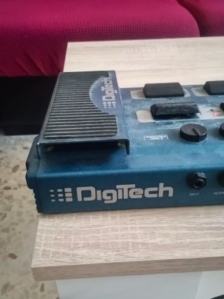 Pedalera efectos guitarra DigiTech RP6