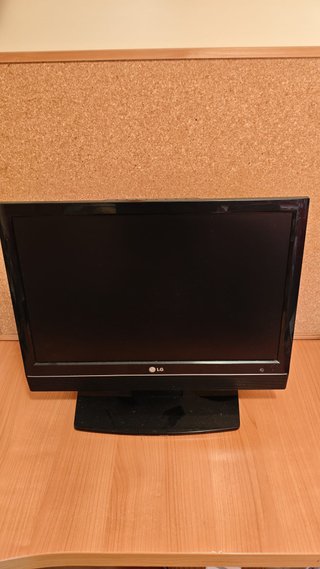 Monitor TV LG 19 HDMI Muy Buen Estado