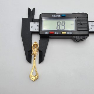 Pendientes Largos de oro de 18k con Piedras. 6.1 g