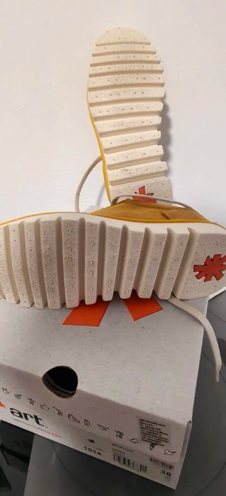 Zapatillas Art Brighton Nappa Cream Talla 38