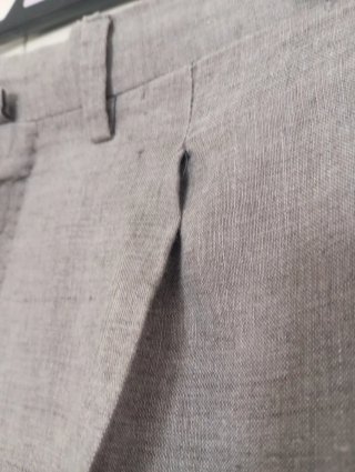 Pantalones grises de lino