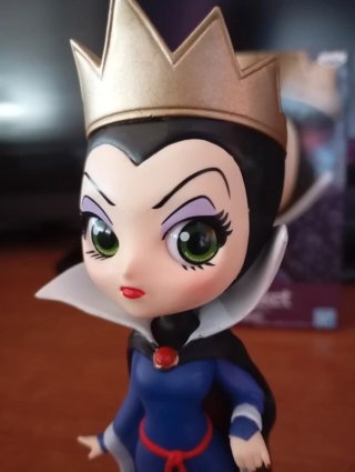 Figura Grimhilde QPosket Blancanieves 14cm