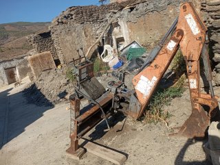 Dumper Ausa 4x4 Autocargable más retro