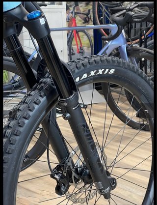 Bicicleta Enduro Liv Intrigue LT 1 MX S