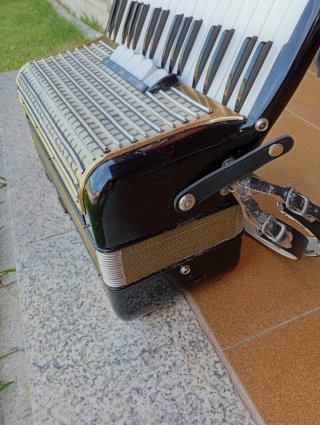 Acordeón Hohner Concerto III