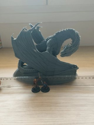 Figura Smaug - El Hobbit