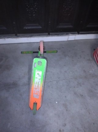 Patinete Scooter Verde y Naranja
