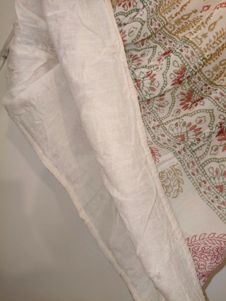 Blusa escote barco beige y rojo