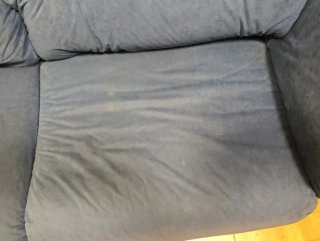 Sofá de tela azul