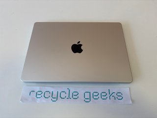 Macbook Pro 14,2 M1 Pro 16GB RAM 512GB