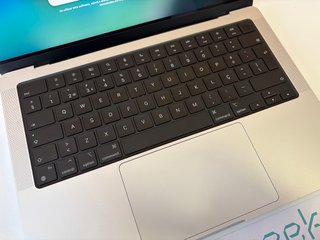 Macbook Pro 14,2 M1 Pro 16GB RAM 512GB