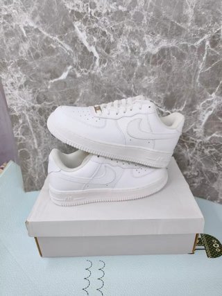 Nike Air Force 1 Talla 38 Blancas