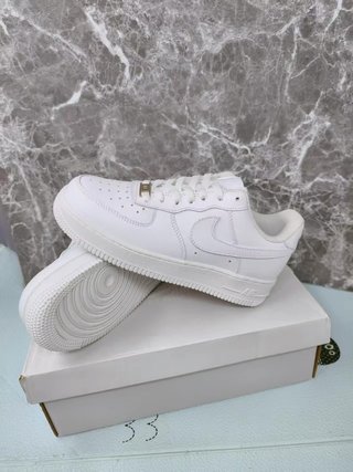 Nike Air Force 1 Talla 38 Blancas