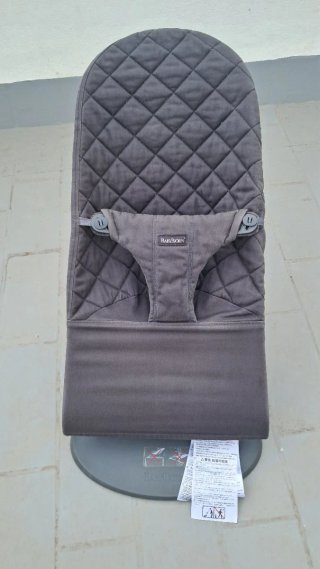BabyBjörn Hamaca/Mecedora Gris