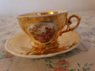 Juego de té dorado antiguo