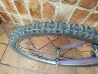 Bicicleta de Montaña Morada