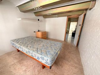 Local comercial en venta en La Torrassa en Hospitalet de Llobregat, L´