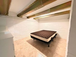 Local comercial en venta en La Torrassa en Hospitalet de Llobregat, L´