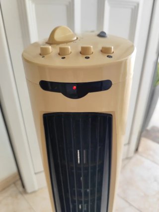 Oferta! Ventilador Torre Elegante Beige/Negro.