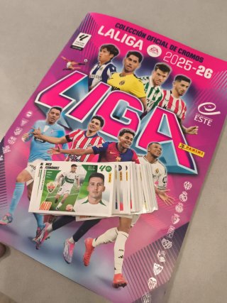 Cromo Liga 25/26 preguntar por faltas