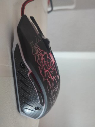 Teclado y Mouse Gamer GXTrust mecanico Multicolor