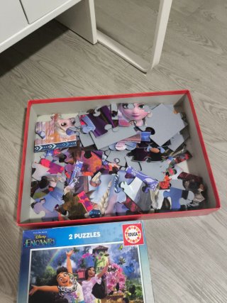 Puzzles Frozen II y Encanto