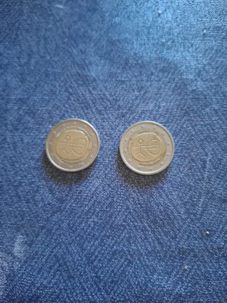 Moneda 2 Euros España 2009. 100€ cada una.