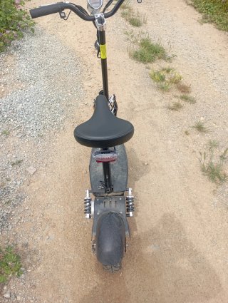 Ciclomotor Eléctrico Scooter Negro/Plata
