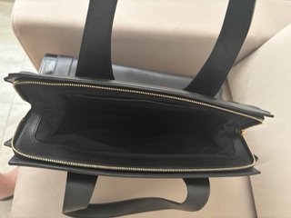 Bolso BALLY Piel y Charol Negro