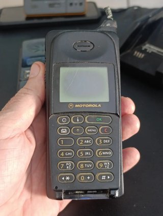 Lote Móviles Vintage 90s: Motorola 8700 + Pioneer