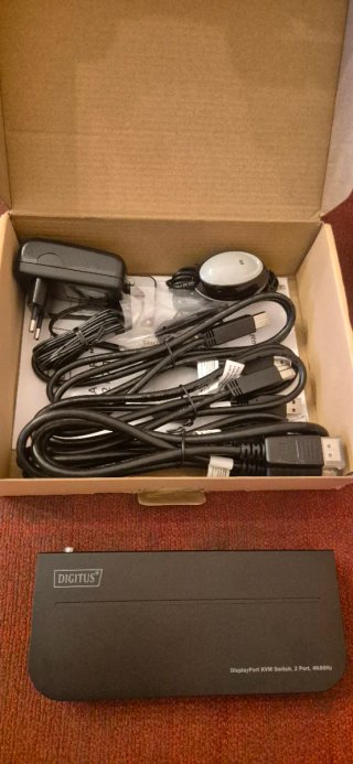 Switch KVM DisplayPort 2 Porte 4K 60Hz