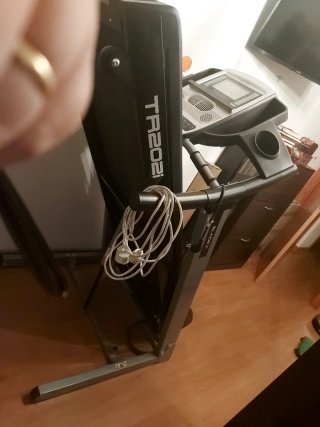 Cinta de correr BLADEZ TR202i