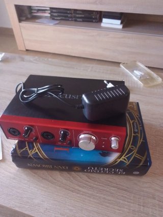 Interfaz de Audio Focusrite Clarett 2Pre