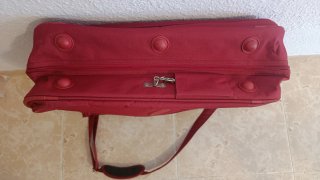 Bolso Portatrajes Adolfo Domínguez Rojo