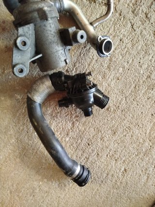 Bomba agua y termostato BMW Serie 118