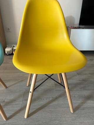 Juego de 2 Sillas Comedor 20€ las dos