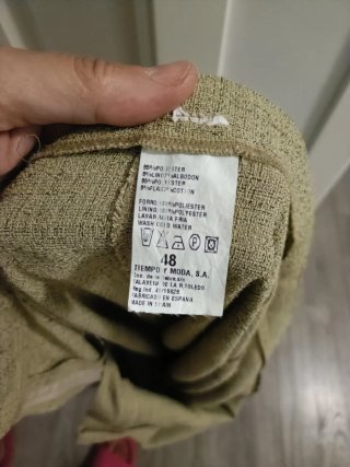 Traje de chaqueta y pantalón verde