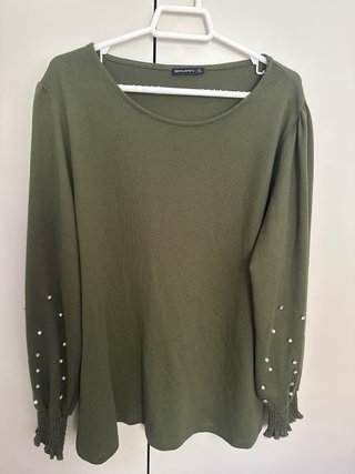 Blusa Encuentro verde militar perlas