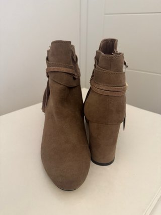 Botines Sfera Ante Marrones Talla 39 Nuevos