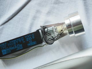 Lámpara pared aluminio foco halógeno