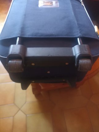 Maleta de viaje pequeña