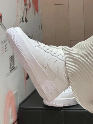 Nike Air Force 1 Low Talla 43 Nuevas
